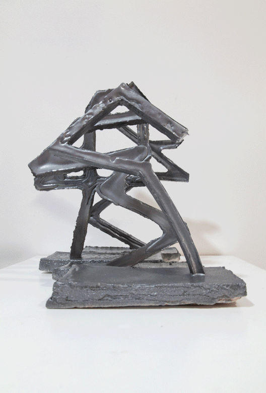 Deconpyling installation detail